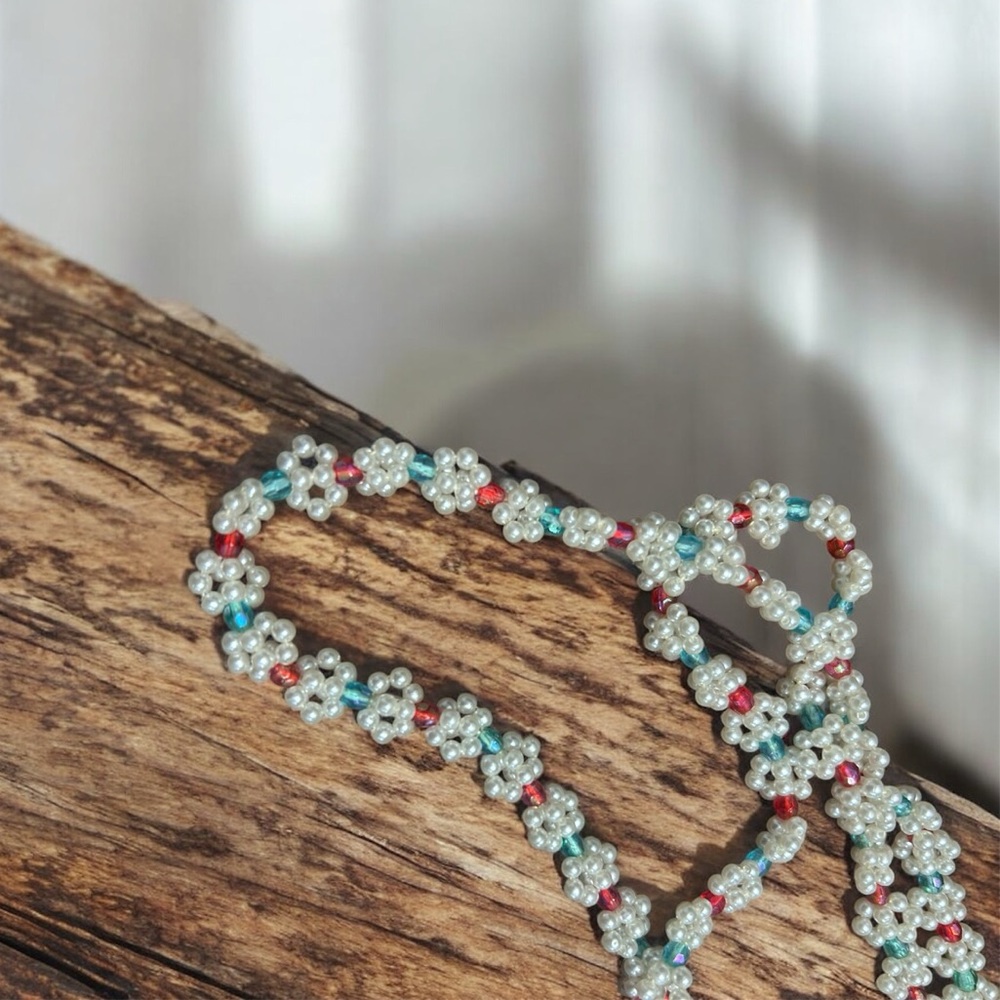 Vintage 70s Daisy Sead Beaded Necklace Boho Cottagecore